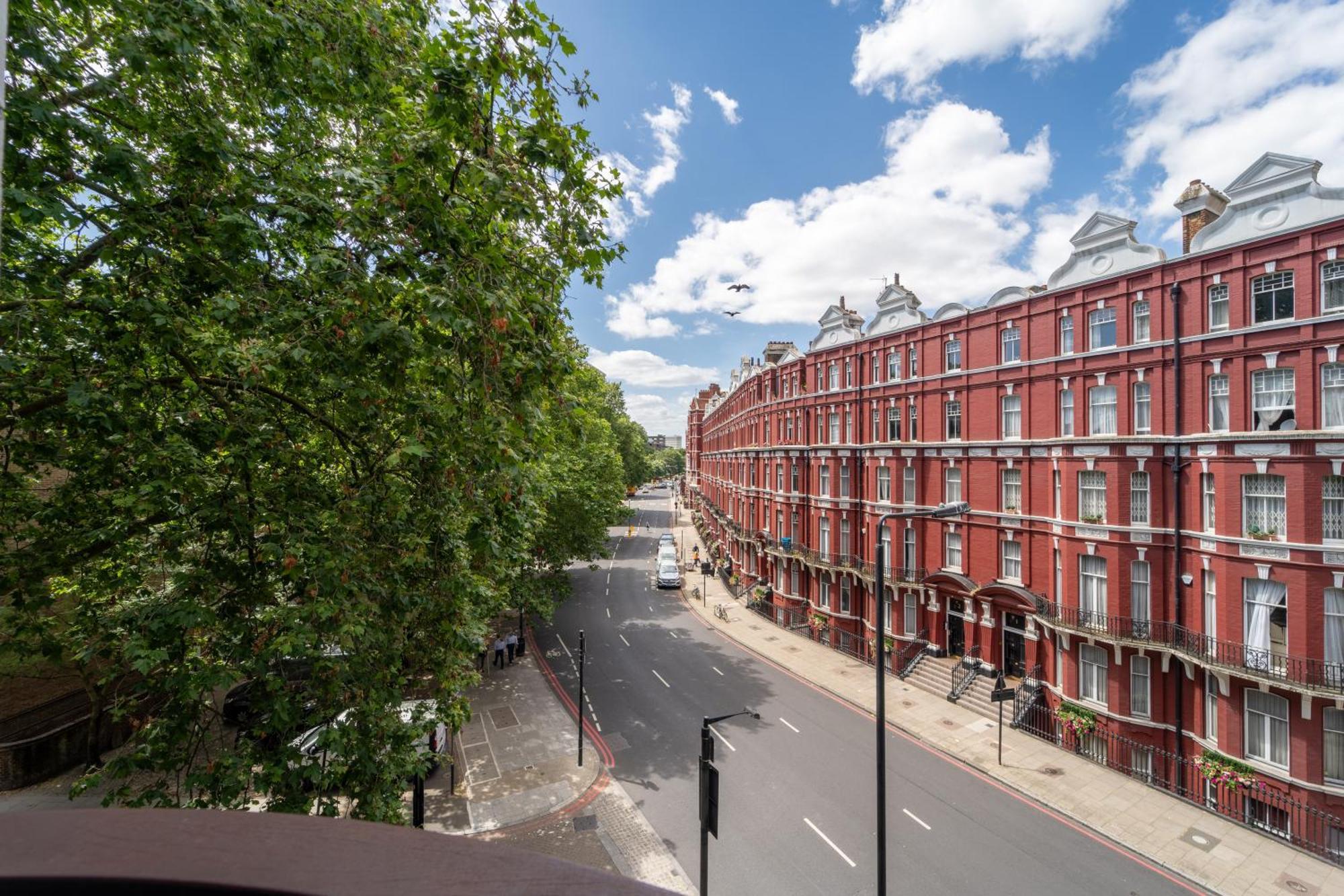 2br Flat With Parking In Apartment